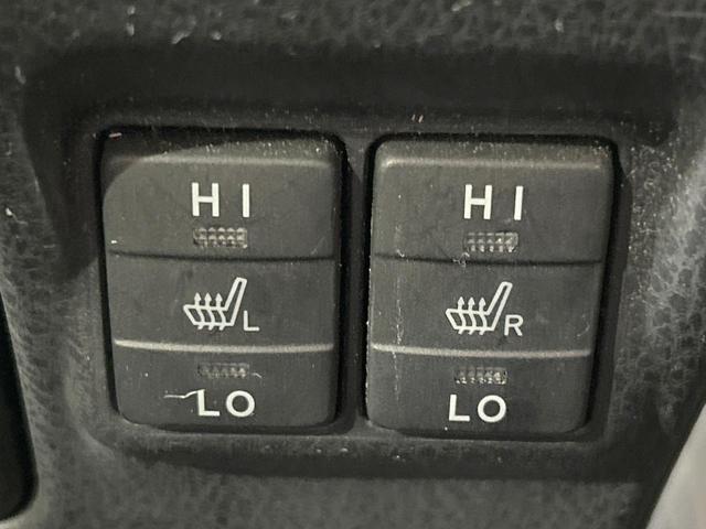 ノア ハイブリッドG 純正ナビ バックカメラ 電動ドア セーフティセンス クルコン Bluetooth接続 ETC 前席シートヒーター LEDヘッド オートマチックハイビーム リアオートエアコン スマートキー 車線逸脱警報(36枚目)