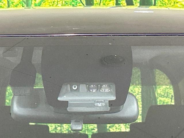 ノア ハイブリッドG 純正ナビ バックカメラ 電動ドア セーフティセンス クルコン Bluetooth接続 ETC 前席シートヒーター LEDヘッド オートマチックハイビーム リアオートエアコン スマートキー 車線逸脱警報(39枚目)