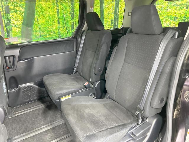 ノア ハイブリッドG 純正ナビ バックカメラ 電動ドア セーフティセンス クルコン Bluetooth接続 ETC 前席シートヒーター LEDヘッド オートマチックハイビーム リアオートエアコン スマートキー 車線逸脱警報(42枚目)