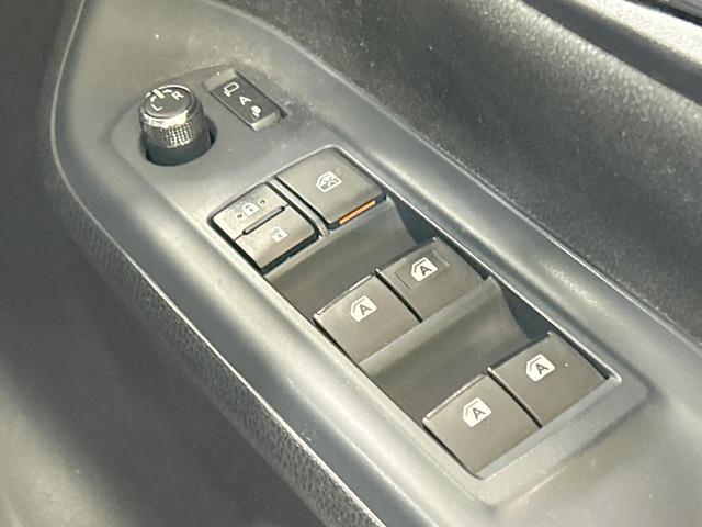 ノア ハイブリッドG 純正ナビ バックカメラ 電動ドア セーフティセンス クルコン Bluetooth接続 ETC 前席シートヒーター LEDヘッド オートマチックハイビーム リアオートエアコン スマートキー 車線逸脱警報(49枚目)