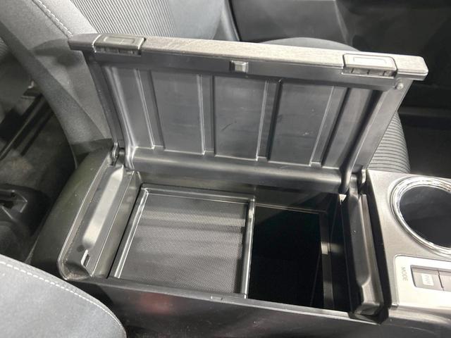 プリウスアルファ S Lセレクション メモリーナビ バックカメラ 禁煙車 ETC Bluetooth接続 LEDヘッド&フォグ オートライト オートエアコン スマートキー 17インチAW 電動格納ミラー 衝突安全ボディ デイライト(41枚目)