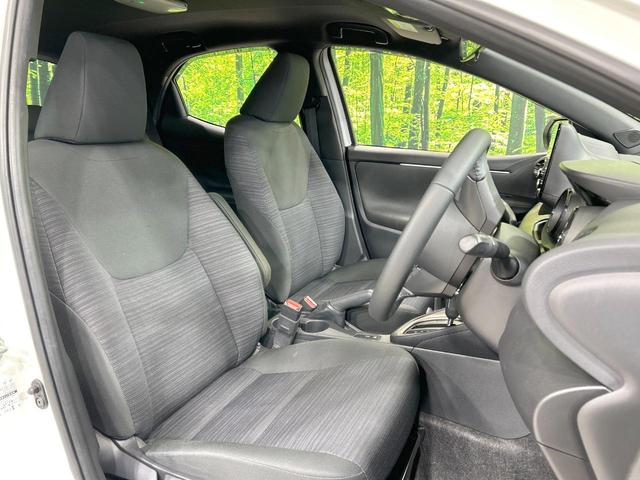 ヤリス Z 純正8型ナビ バックカメラ セーフティセンス レーダークルーズ 禁煙車 クリアランスソナー LEDヘッド ETC2.0 前席シートヒーター ステアリングヒーター オートハイビーム オートエアコン(8枚目)