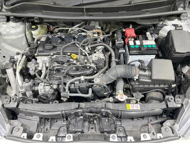 ヤリス Z 純正8型ナビ バックカメラ セーフティセンス レーダークルーズ 禁煙車 クリアランスソナー LEDヘッド ETC2.0 前席シートヒーター ステアリングヒーター オートハイビーム オートエアコン(18枚目)