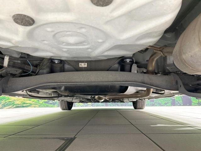 ヤリス Z 純正8型ナビ バックカメラ セーフティセンス レーダークルーズ 禁煙車 クリアランスソナー LEDヘッド ETC2.0 前席シートヒーター ステアリングヒーター オートハイビーム オートエアコン(19枚目)