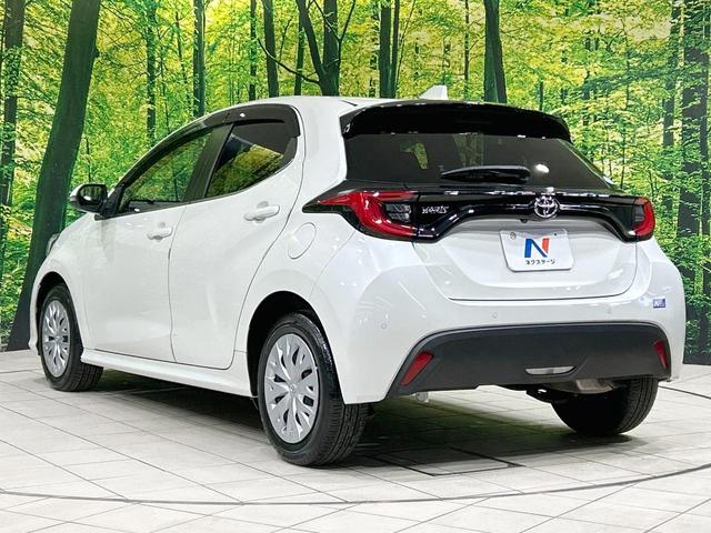 ヤリス Z 純正8型ナビ バックカメラ セーフティセンス レーダークルーズ 禁煙車 クリアランスソナー LEDヘッド ETC2.0 前席シートヒーター ステアリングヒーター オートハイビーム オートエアコン(25枚目)