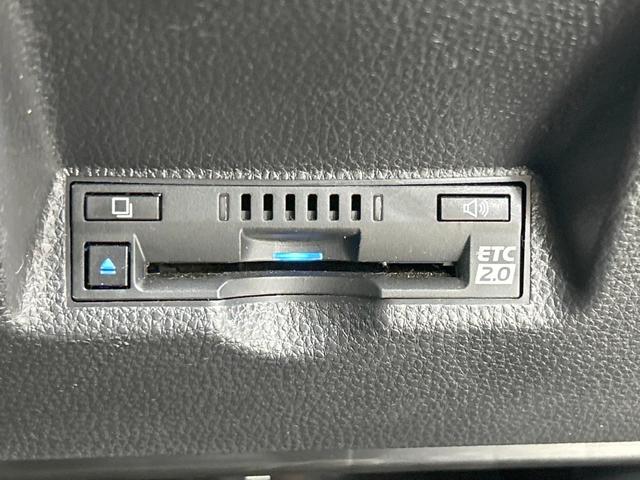 ヤリス Z 純正8型ナビ バックカメラ セーフティセンス レーダークルーズ 禁煙車 クリアランスソナー LEDヘッド ETC2.0 前席シートヒーター ステアリングヒーター オートハイビーム オートエアコン(36枚目)