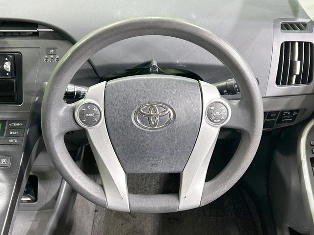 プリウス Sツーリングセレクション 禁煙車 スマートキー LEDヘッド ETC 純正17インチアルミ オートライト オートエアコン Bluetooth接続 CD再生 電動格納ミラー フロントフォグ プライバシーガラス パワーウィンドウ(11枚目)
