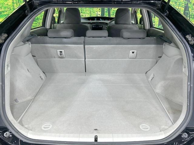 プリウス Sツーリングセレクション 禁煙車 スマートキー LEDヘッド ETC 純正17インチアルミ オートライト オートエアコン Bluetooth接続 CD再生 電動格納ミラー フロントフォグ プライバシーガラス パワーウィンドウ(37枚目)