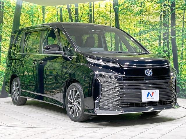 ヴォクシー ハイブリッドＳ－Ｚ　両側パワスラ　１４型後席モニター　純正１０型ナビ　バックカメラ　セーフティセンス　レーダークルーズ　禁煙車　ハーフレザー　シートヒーター　コーナーセンサー　スマートキー　ＬＥＤヘッド　オートハイビーム（28枚目）