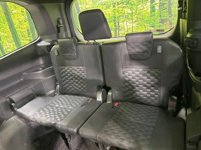 ヴォクシー ハイブリッドＳ－Ｚ　両側パワスラ　１４型後席モニター　純正１０型ナビ　バックカメラ　セーフティセンス　レーダークルーズ　禁煙車　ハーフレザー　シートヒーター　コーナーセンサー　スマートキー　ＬＥＤヘッド　オートハイビーム（44枚目）