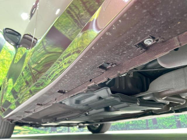 オーラ G レザーエディション BOSEサウンド 純正9型ナビ 全周囲カメラ エマージェンシーブレーキ プロパイロット 禁煙車 ETC2.0 黒革シート デジタルインナーミラー LEDヘッド&フォグ スマートキー 純正17インチAW(23枚目)