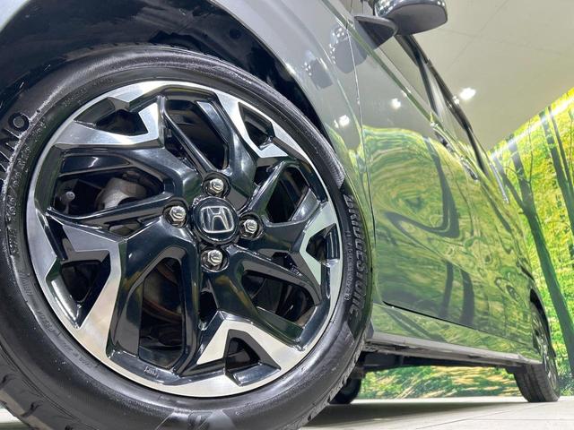 N-BOXカスタム G・EXターボホンダセンシング 両側パワスラ 純正ナビ バックカメラ ホンダセンシング アダプティブクルーズ 禁煙 ハーフレザーシート バックソナー レーンアシスト スマートキー LEDヘッド/フォグ オートハイビーム CD/DVD(13枚目)