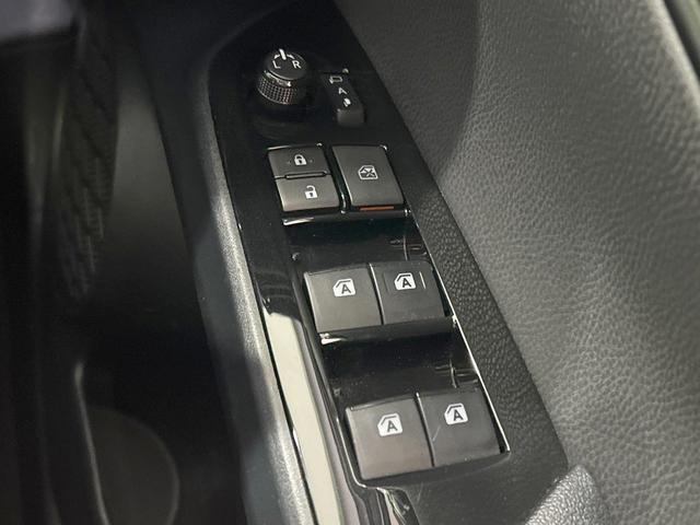 プリウス Sセーフティプラス 純正9型ナビ バックカメラ 衝突軽減 レーダークルーズ 禁煙車 クリアランスソナー レーンアシスト スマートキー LEDヘッド/フォグ ETC2.0 オートマチックハイビーム オートエアコン HUD(45枚目)