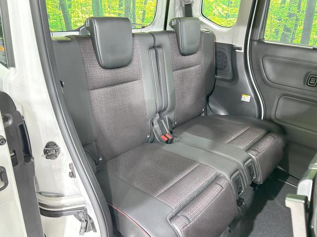 スペーシアカスタム ハイブリッドＸＳ　届出済未使用車　セーフティサポート　アダプティブクルーズ　両側電動ドア　前席シートヒーター　ステアリングヒーター　ＬＥＤヘッド＆フォグ　オートハイビーム　オートエアコン　電動パーキングブレーキ　ＨＵＤ（9枚目）