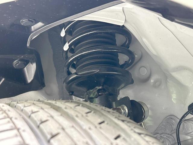 スペーシアカスタム ハイブリッドＸＳ　届出済未使用車　セーフティサポート　アダプティブクルーズ　両側電動ドア　前席シートヒーター　ステアリングヒーター　ＬＥＤヘッド＆フォグ　オートハイビーム　オートエアコン　電動パーキングブレーキ　ＨＵＤ（20枚目）