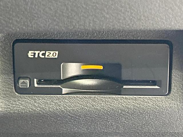 エクストレイル Ｇ　ｅ－４ＯＲＣＥ　純正１２型ナビ　全周囲カメラ　プロパイロット　セーフティアシスト　後側方車輛検知警報　パークアシスト　デジタルインナーミラー　電動リアゲート　合皮シート　全席シートヒーター　前席パワーシート（7枚目）