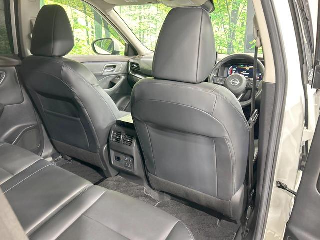 エクストレイル Ｇ　ｅ－４ＯＲＣＥ　純正１２型ナビ　全周囲カメラ　プロパイロット　セーフティアシスト　後側方車輛検知警報　パークアシスト　デジタルインナーミラー　電動リアゲート　合皮シート　全席シートヒーター　前席パワーシート（47枚目）