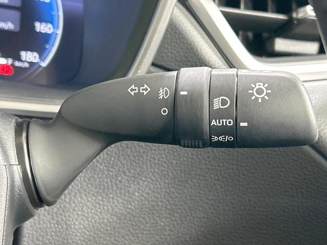 カローラクロス ハイブリッド　Ｚ　純正１０型ナビ　全周囲カメラ　セーフティセンス　レーダークルーズ　禁煙車　パワーバックドア　ハーフレザーシート　シートヒーター　パワーシート　コーナーセンサー　スマートキー　ＬＥＤヘッド　ＥＴＣ２．０（56枚目）