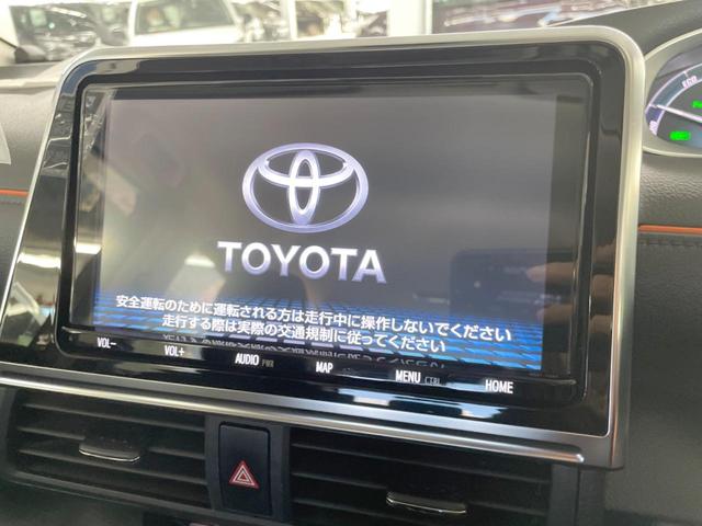 シエンタ ハイブリッドＧ　クエロ　両側パワスラ　純正９型ナビ　全周囲カメラ　セーフティセンス　禁煙車　ハーフレザーシート　前席シートヒーター　クリアランスソナー　レーンアシスト　スマートキー　ＬＥＤヘッド／フォグ　ステアリングヒーター（3枚目）
