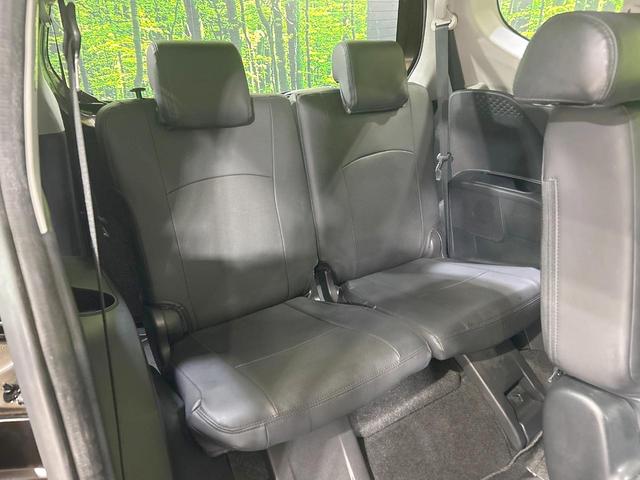 シエンタ ハイブリッドＧ　クエロ　両側パワスラ　純正９型ナビ　全周囲カメラ　セーフティセンス　禁煙車　ハーフレザーシート　前席シートヒーター　クリアランスソナー　レーンアシスト　スマートキー　ＬＥＤヘッド／フォグ　ステアリングヒーター（10枚目）