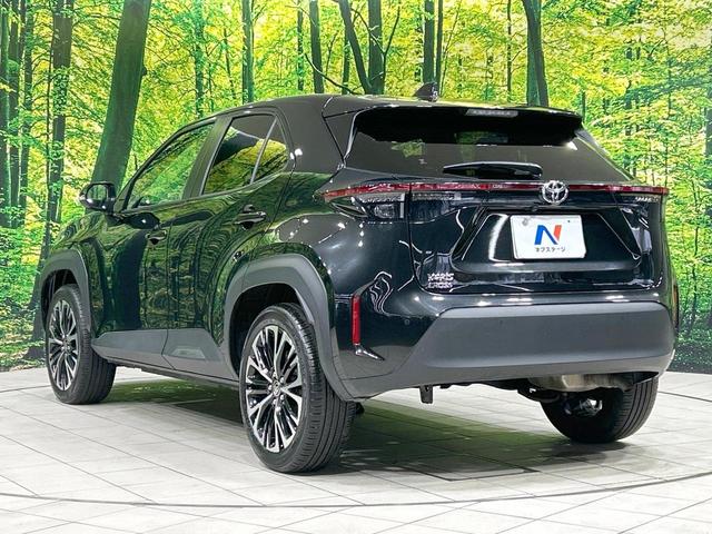 ヤリスクロス Ｚ　純正８型ディスプレイ　全周囲カメラ　セーフティセンス　ブラインドスポットモニター　禁煙車　ＬＥＤヘッド　ハーフレザーシート　前席シートヒーター　ステアリングヒーター　ＥＴＣ　Ｂｌｕｅｔｏｏｔｈ接続（26枚目）