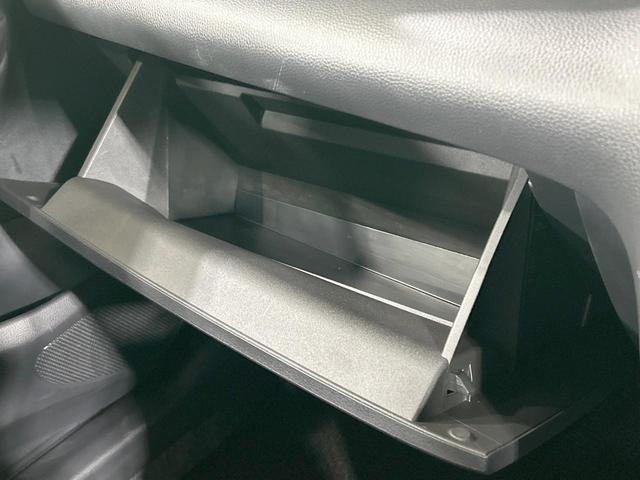 ヤリスクロス Ｚ　純正８型ディスプレイ　全周囲カメラ　セーフティセンス　ブラインドスポットモニター　禁煙車　ＬＥＤヘッド　ハーフレザーシート　前席シートヒーター　ステアリングヒーター　ＥＴＣ　Ｂｌｕｅｔｏｏｔｈ接続（51枚目）