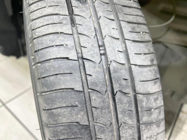 ワゴンＲ ＦＸ　ＳＤナビ　ＥＴＣ　シートヒーター　オートエアコン　ＣＤ再生　キーレスエントリー　アイドリングストップ　電動格納ミラー　衝突安全ボディ　ドアバイザー　盗難防止システム　バニティミラー　アームレスト（29枚目）