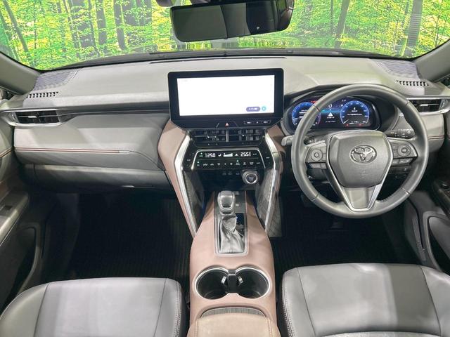 ハリアー Ｇ　純正１２型ディスプレイ　バックカメラ　セーフティセンス　レーダークルーズ　禁煙車　パワーバックドア　ハーフレザーシート　パワーシート　コーナーセンサー　スマートキー　ＬＥＤヘッド　ＥＴＣ（2枚目）