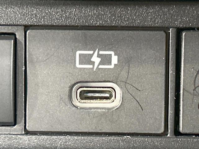 ヤリスクロス ハイブリッドＺ　純正８型ナビ　全周囲カメラ　セーフティセンス　レーダークルーズ　禁煙　ハーフレザー　パワーシート　前席シートヒーター　クリアランスソナー　ＬＥＤヘッド　ブラインドスポットモニター　ステアリングヒーター（55枚目）