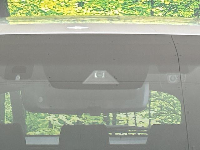 ハリアーハイブリッド Ｚ　純正１２型ナビ　全周囲カメラ　ＪＢＬサウンド　セーフティセンス　レーダークルーズ　禁煙車　電動リアゲート　ハーフレザー　パワーシート　コーナーセンサー　スマートキー　ＬＥＤヘッド　ＥＴＣ　オートライト（5枚目）