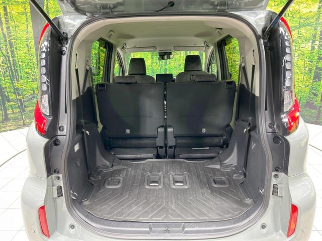 シエンタ ハイブリッドＺ　純正１０型ナビ　全周囲カメラ　セーフティセンス　両側電動ドア　チームメイト　禁煙車　ＥＴＣ２．０　ブラインドスポットモニター　ＬＥＤヘッド　前席シートヒーター　ステアリングヒーター　スマートキー（11枚目）