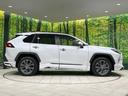 ハイブリッドＧ　４ＷＤ　サンルーフ　モデリスタエアロ　純正１０．５型ディスプレイオーディオ　全周囲カメラ　セーフティセンス　レーダークルーズ　禁煙車　電動リアゲート　合皮シート　シートエアコン　パワーシート　ＥＴＣ（26枚目）