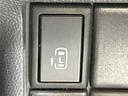 パレットSW リミテッド 電動スライドドア CDオーディオ 禁煙車 スマートキー HIDヘッド フォグライト オートライト 純正14インチアルミ オートエアコン 革巻きステアリング ステアリングスイッチ 盗難防止装置 CD再生(4枚目)