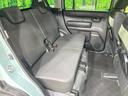 後部座席も気になるようなキズ・汚れやへたり等、大きなダメージはなく、良好な状態です。