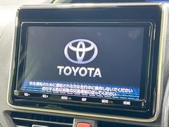 【バックカメラ】駐車時に後方がリアルタイム映像で確認できます。大型商業施設や立体駐車場での駐車時や、夜間のバック時に大活躍！運転スキルに関わらず、今や必須となった装備のひとつです！ 5