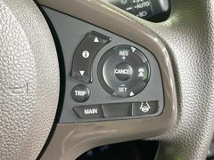 �ڥ����ץƥ��֥��롼������ȥ�����۹�®ƻϩ�Ǥ�Ĺ��Υ���Ԥ��ڤˡ�����ư��®�٤��ݤĥ��롼������ȥ����뤬�����ͷڸ������ƥ��Ϣ�Ȥ��������μ�ξ���Τ��Ƽִ֤��ݤĤ褦��®��Ĵ�ᤷ�Ƥ���ޤ����� 6