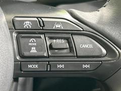 �ڥ졼�������롼������ȥ�����۹�®ƻϩ�Ǥ�Ĺ��Υ���Ԥ��ڤˡ�����ư��®�٤��ݤĥ��롼������ȥ����뤬�����ͷڸ������ƥ��Ϣ�Ȥ��������μ�ξ���Τ��Ƽִ֤��ݤĤ褦��®��Ĵ�ᤷ�Ƥ���ޤ����� 6