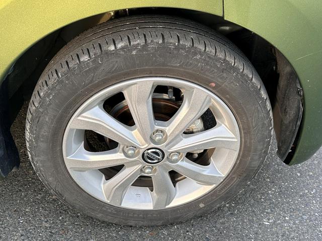 デイズ Ｘ　車検２０２７年１１月エマージェンシーブレーキアイドリングストップアラウンドビューモニタープッシュスタートスマートキー色グリーンガソリン車４人乗り（39枚目）