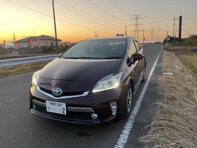 プリウスＰＨＶ Ｓ　純正ナビテレビＥＴＣ充電器ケーブル取説保証書記録簿スマートキー×２（9枚目）