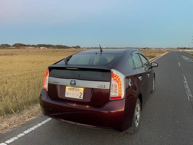 プリウスＰＨＶ Ｓ　純正ナビテレビＥＴＣ充電器ケーブル取説保証書記録簿スマートキー×２（25枚目）