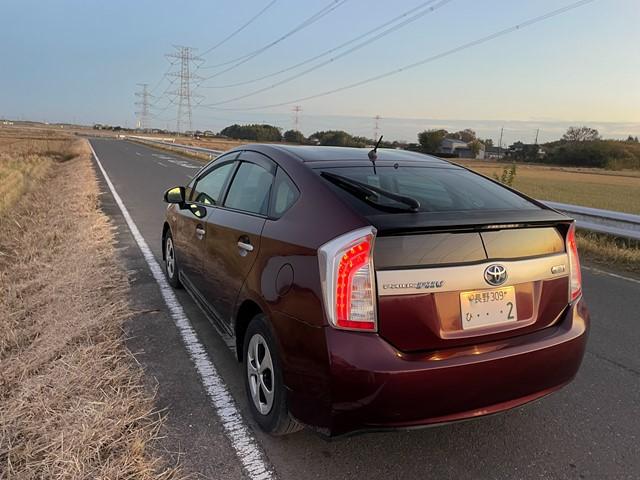 プリウスＰＨＶ Ｓ　純正ナビテレビＥＴＣ充電器ケーブル取説保証書記録簿スマートキー×２（36枚目）