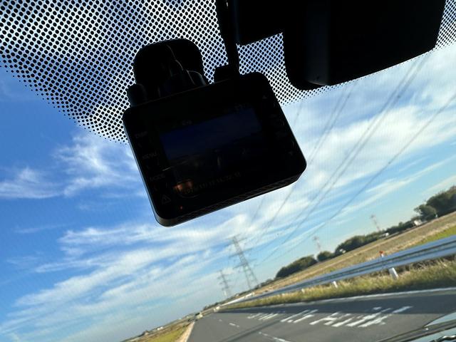 ＭＩＮＩ ワン　クロスオーバー　ユザー買取車純正ナビＥＴＣドライブレコーダー車検２０２６年３月プッシュスタート色ブルーガソリン車５人乗りエアバッグパワーウインドウ（20枚目）