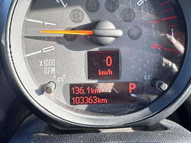 ＭＩＮＩ ワン　クロスオーバー　ユザー買取車純正ナビＥＴＣドライブレコーダー車検２０２６年３月プッシュスタート色ブルーガソリン車５人乗りエアバッグパワーウインドウ（30枚目）