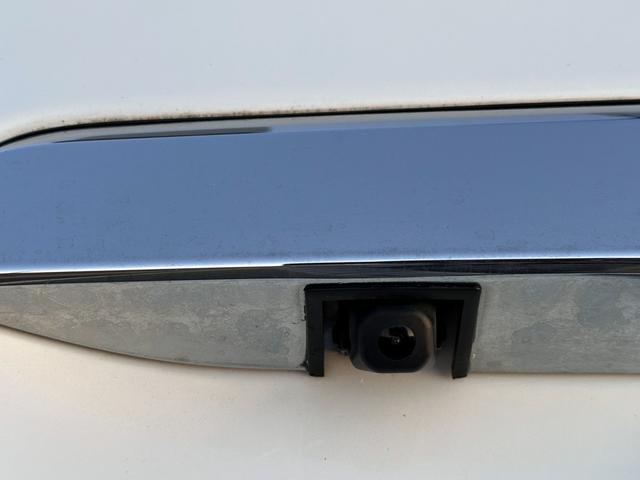 ハイエースワゴン スーパーロング　ハイエースワゴン年式：平成２６年２月登録走行２４９３３６ｋｍ車検Ｒ９年２月色白ハンドル右１０人乗り長い車検フリップダウンモニター純正ナビテレビあり車内綺麗です禁煙車ペット歴なし（15枚目）