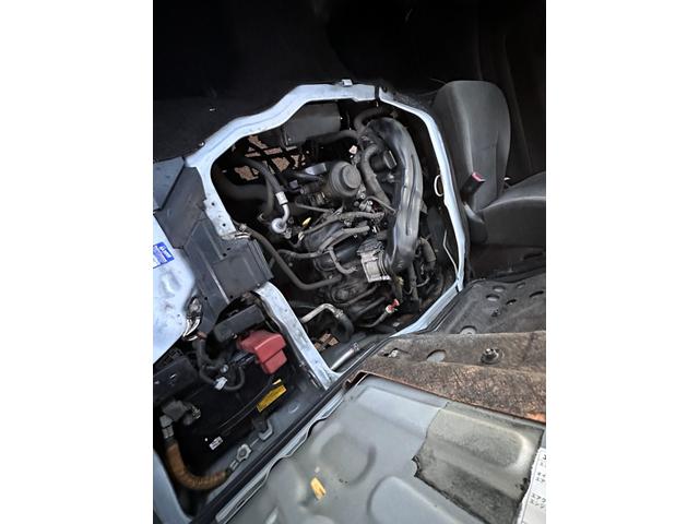 ハイエースワゴン スーパーロング　ハイエースワゴン年式：平成２６年２月登録走行２４９３３６ｋｍ車検Ｒ９年２月色白ハンドル右１０人乗り長い車検フリップダウンモニター純正ナビテレビあり車内綺麗です禁煙車ペット歴なし（24枚目）