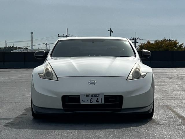 フェアレディZ ニスモ 6MT 専用チューニングコンピューター 専用ハーフレザーシート スマートキー・プッシュスタート WORK19インチアルミ(2枚目)