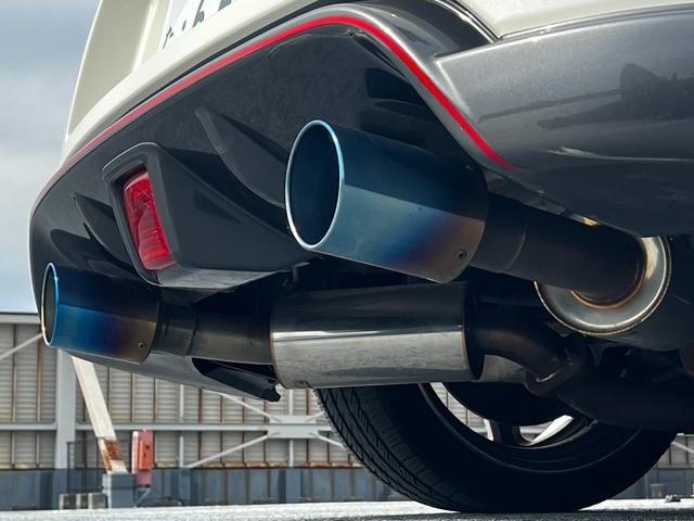 フェアレディZ ニスモ 6MT 専用チューニングコンピューター 専用ハーフレザーシート スマートキー・プッシュスタート WORK19インチアルミ(29枚目)