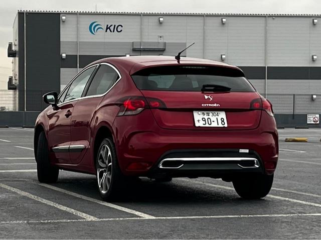 DS4 スポーツシック ETC オートクルーズコントロール アルミホイール HID 電動格納ミラー シートヒーター MT 盗難防止システム ABS ESC CD エアコン パワーウィンドウ(10枚目)