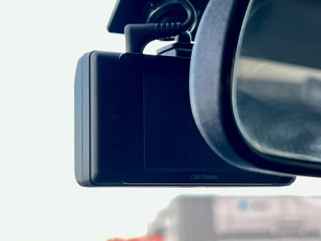 インプレッサ WRX 5速MT!4WD!NS2Rタイヤ!RMPRACINGホイール!Defi水温計/ターボ計!車高調!柿本改マフラー!(30枚目)