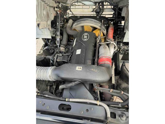 クオン カスタム 積載量10トン トラック ダンプ 後輪ダブル ETC ナビ エアコン パワーウィンドウ 運転席エアバッグ(17枚目)